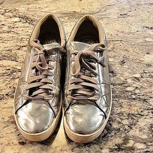 Micheal kors silver sneakers 9.5m